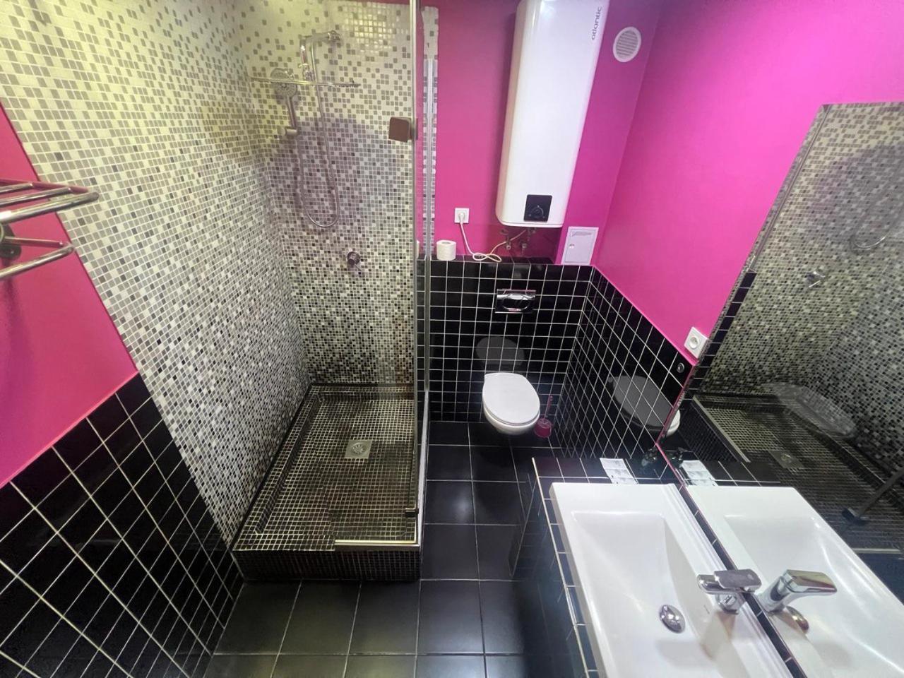 2-Room Luxury Apartment In The Center Киев Экстерьер фото