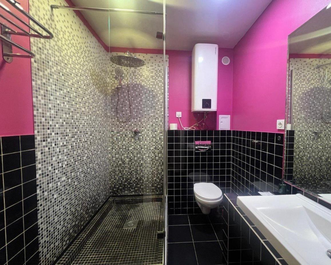 2-Room Luxury Apartment In The Center Киев Экстерьер фото