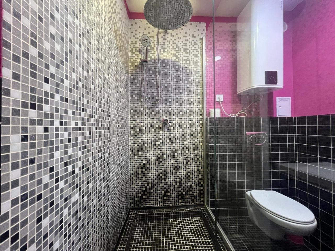 2-Room Luxury Apartment In The Center Киев Экстерьер фото